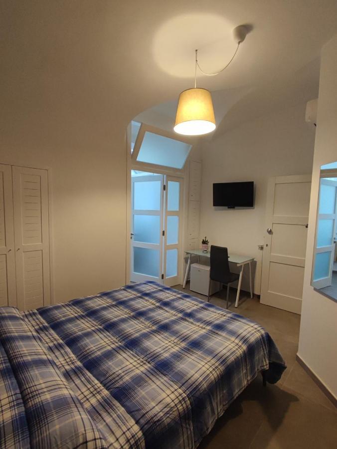 Casa Vacanze - Antico Convento ซาแลร์โน ภายนอก รูปภาพ