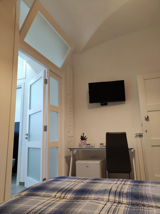 Casa Vacanze - Antico Convento ซาแลร์โน ภายนอก รูปภาพ